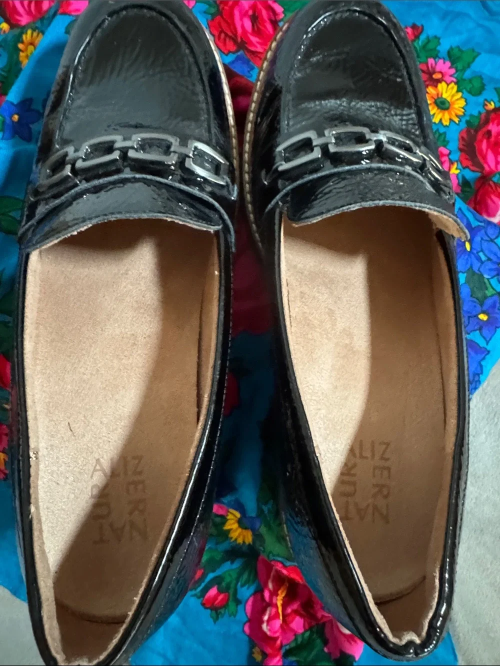 Naturalizer Black Patent Leather platform Loafers with Buckle Detail womens 9.5W